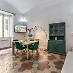 Casa Mecenate * רומא