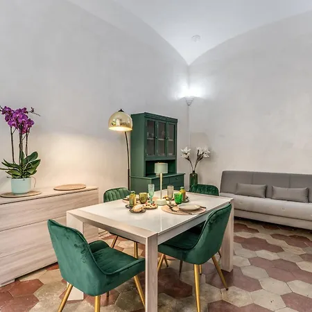 Lägenhet Casa Mecenate